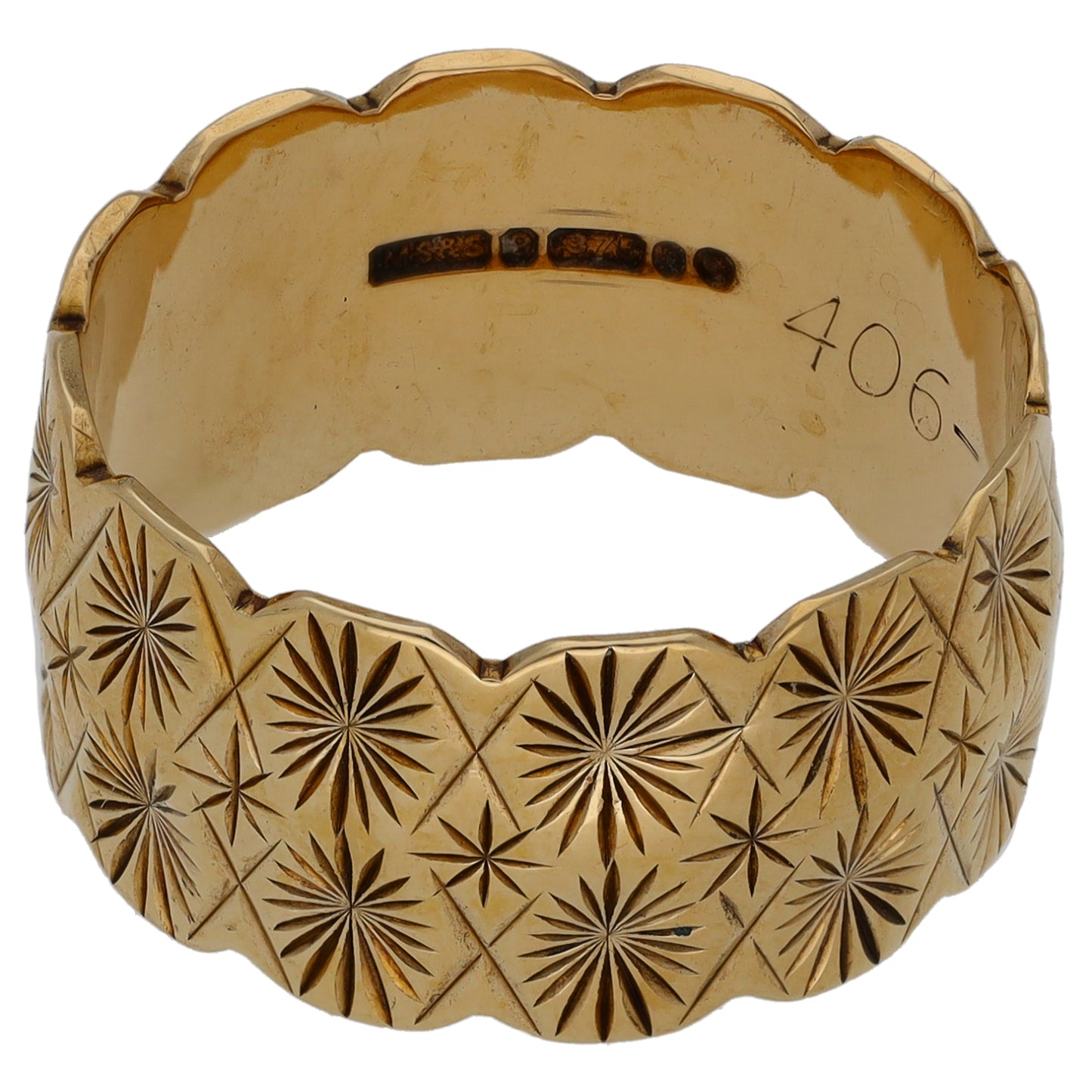 9ct Gold Patterned Wedding Ring Size Q