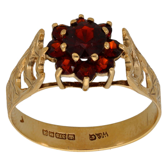 9ct Gold Garnet Dress/Cocktail Ring Size O