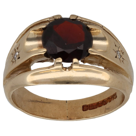 9ct Gold Garnet & 0.02ct Diamond Alternative Ring Size K