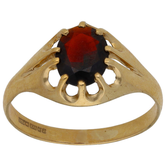 9ct Gold Garnet Single Stone Ring Size T