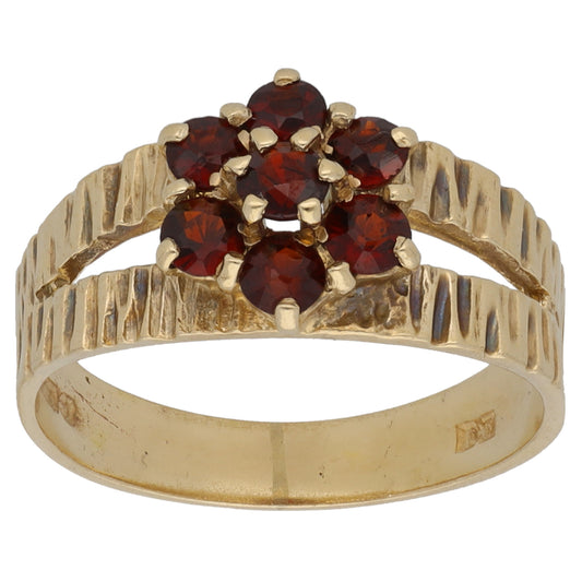 9ct Gold Garnet Dress/Cocktail Ring Size M