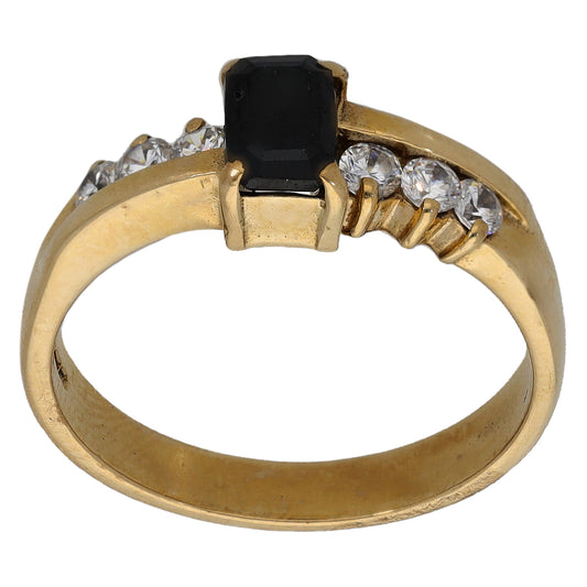 9ct Gold Sapphire & Cubic Zirconia Single Stone Ring With Accents Size P