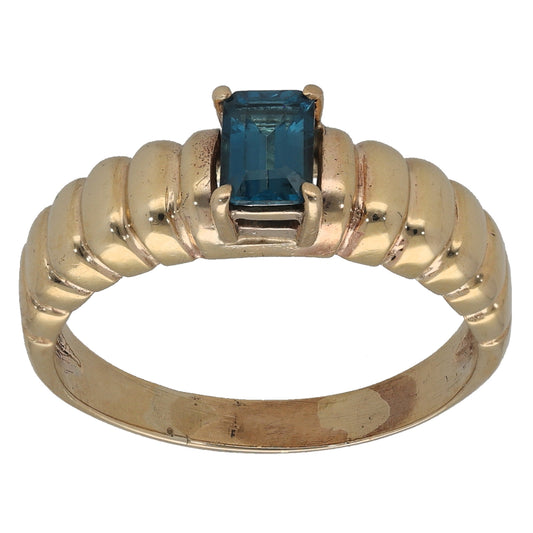 9ct Gold Topaz Single Stone Ring Size T
