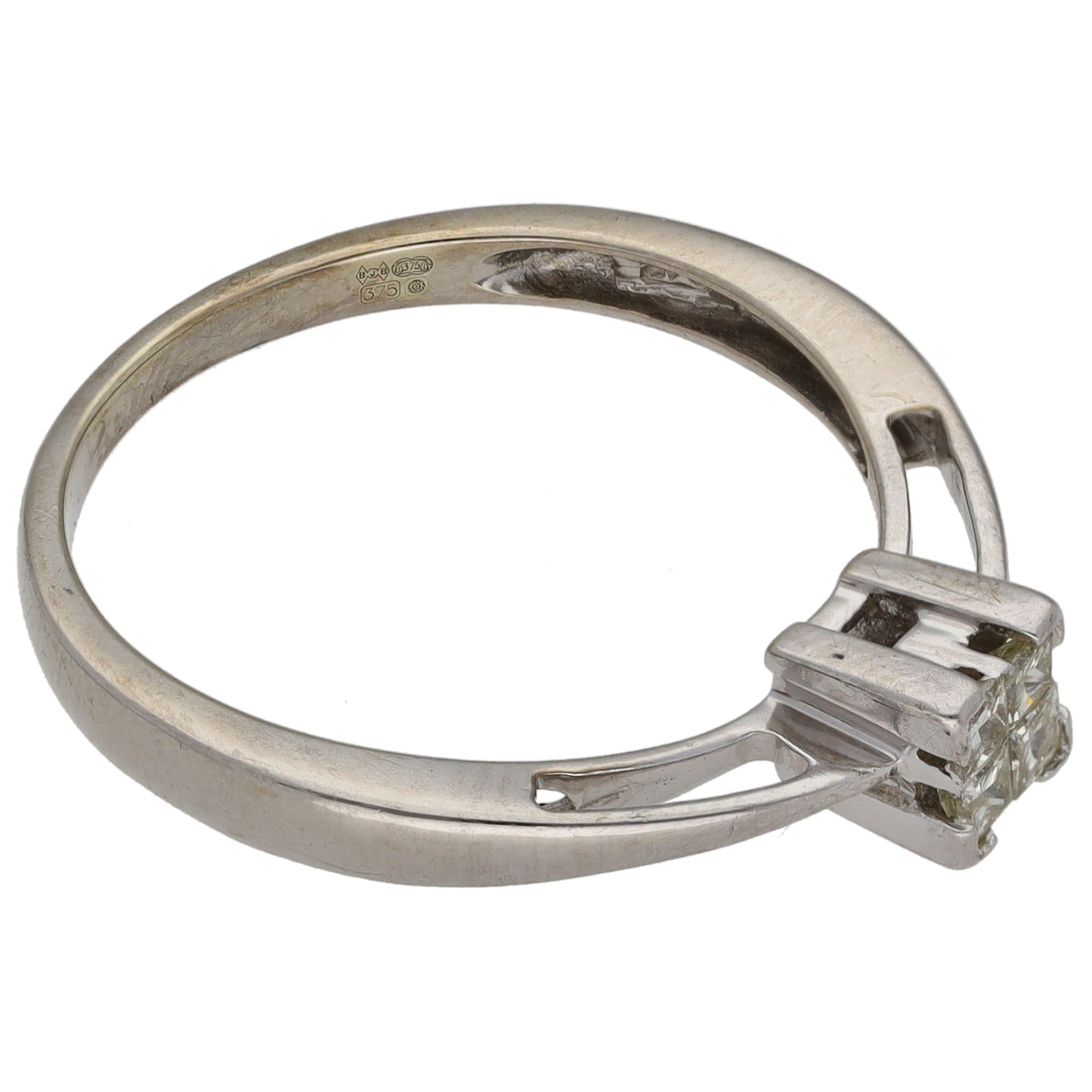 9ct White Gold 0.15ct Diamond Dress/Cocktail Ring Size O