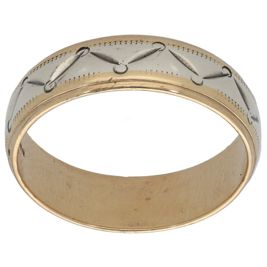 Bicolour 9ct gold wedding ring with silver-toned geometric pattern and dotted edge