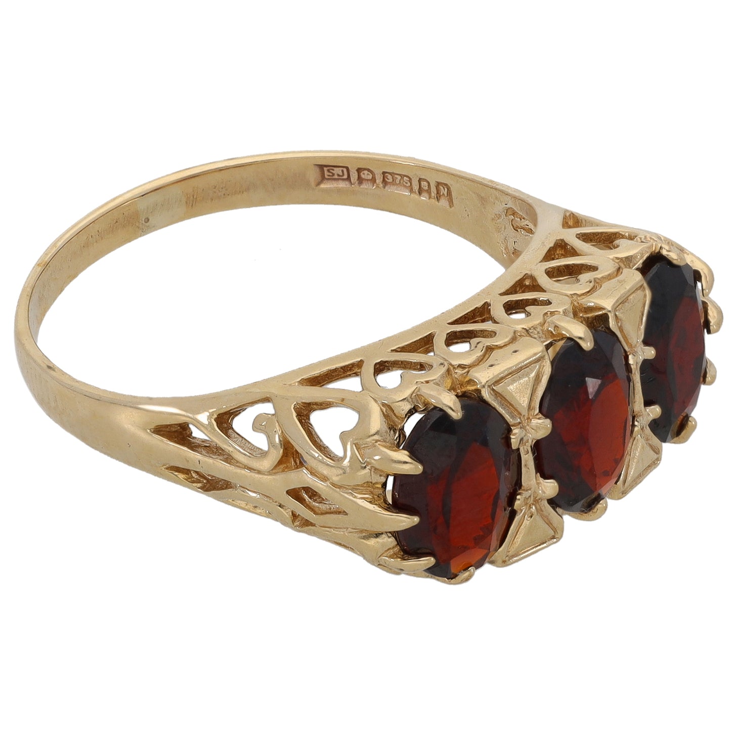 9ct Gold Garnet Trilogy Ring Size O