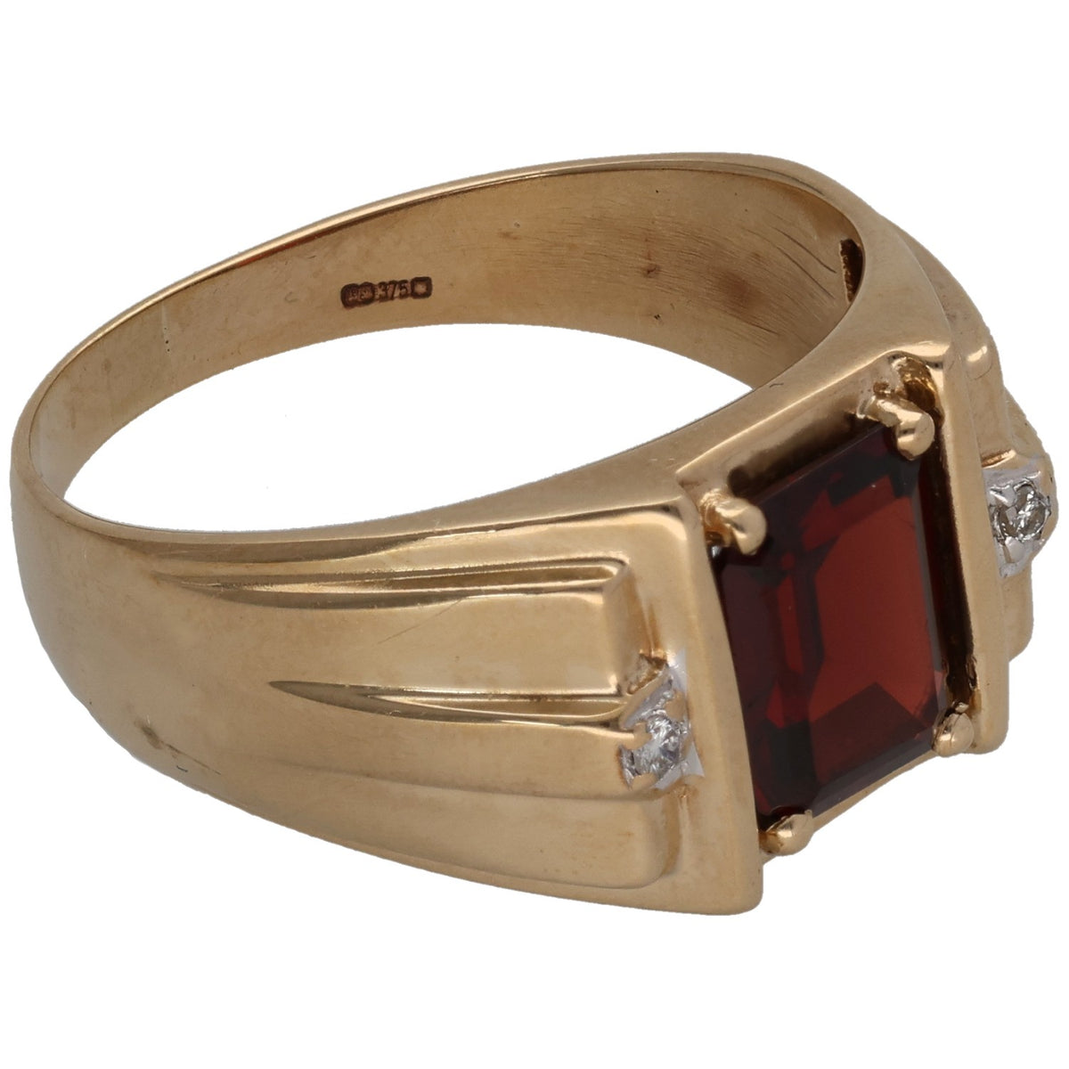 9ct Gold Garnet & 0.02ct Diamond Alternative Ring Size U