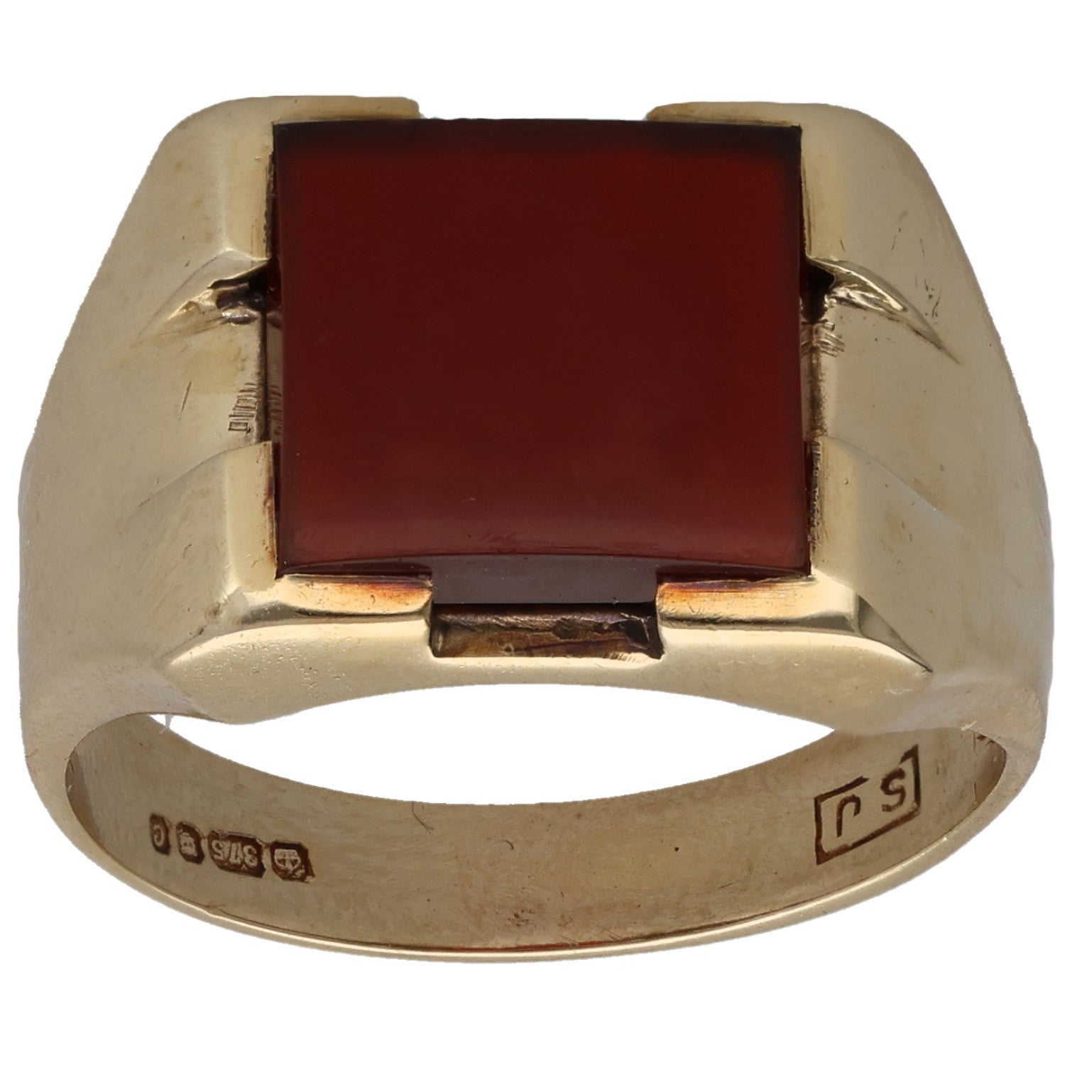 9ct gold signet ring with red carnelian rectangular bezel