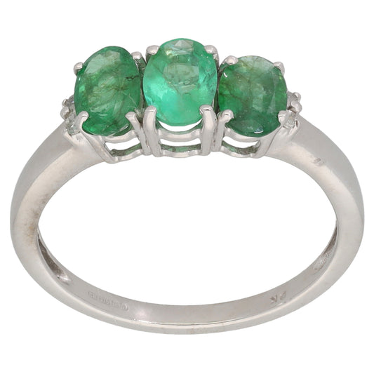 9ct White Gold Emerald & 0.04ct Diamond Dress/Cocktail Ring Size N
