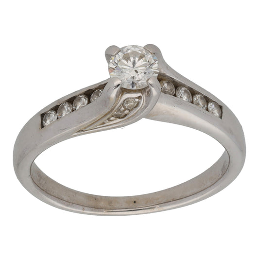 18ct White Gold 0.37ct Diamond Solitaire Ring With Accent Stones Size K