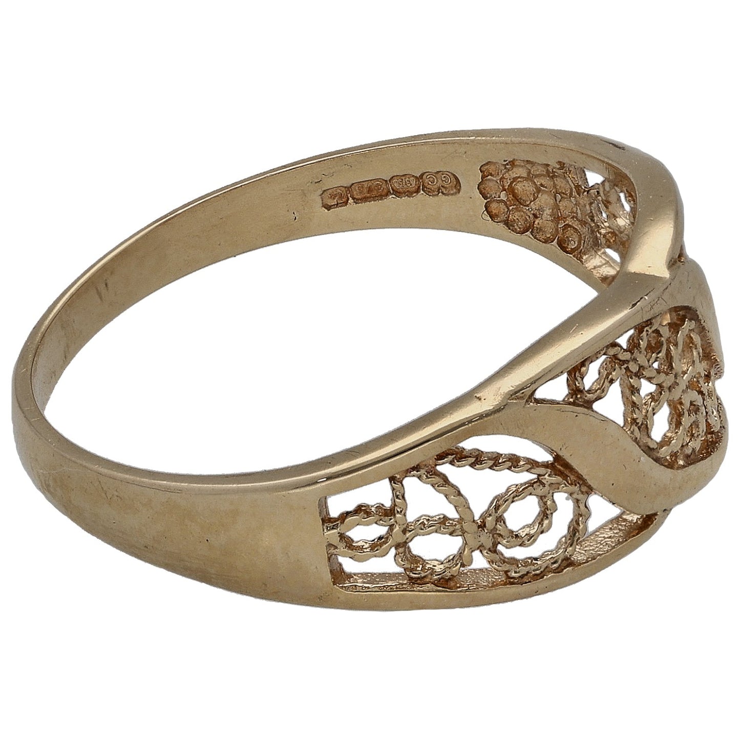 9ct gold cocktail ring, curved band with side filigree cutout pattern