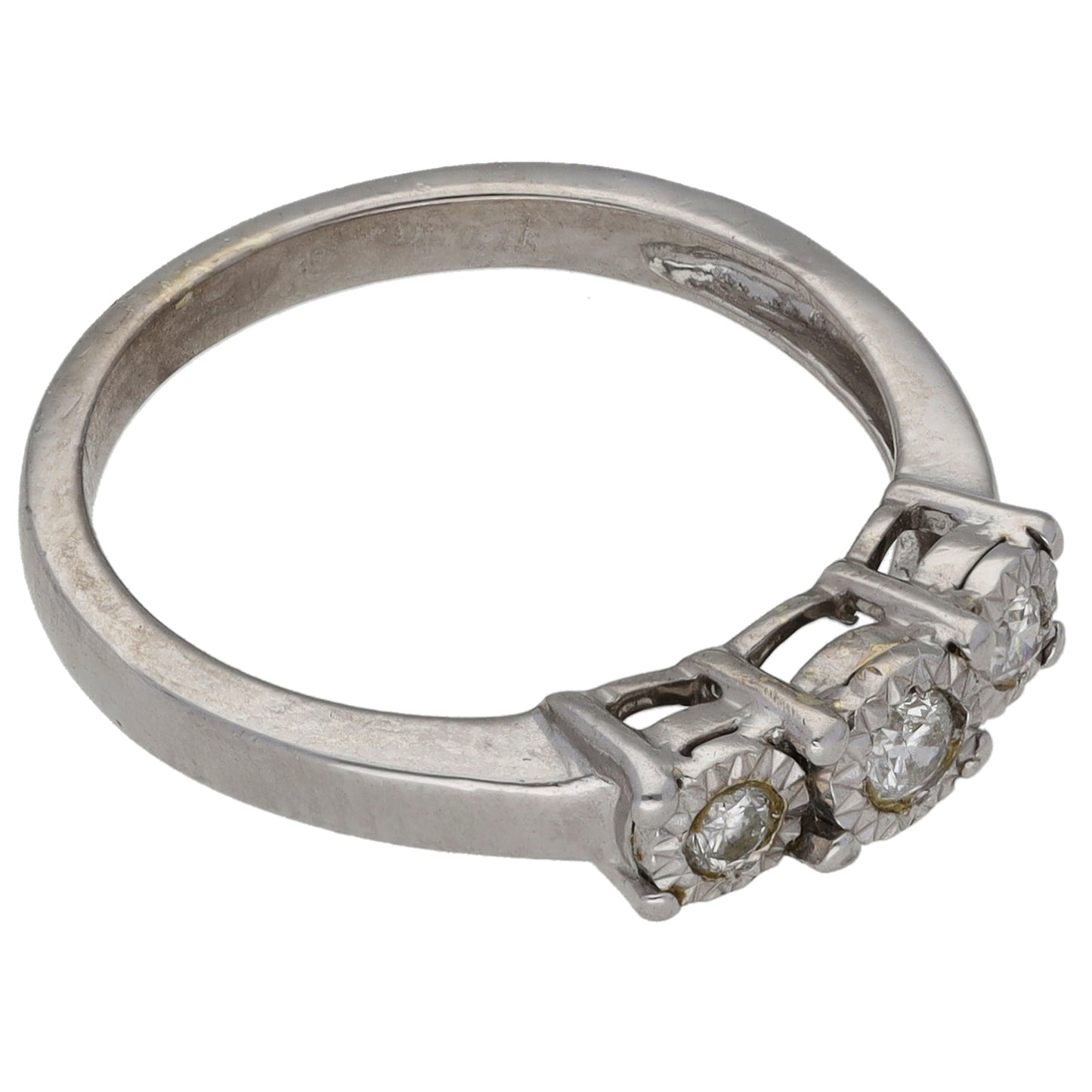 9ct White Gold 0.20ct Diamond Trilogy Ring Size L