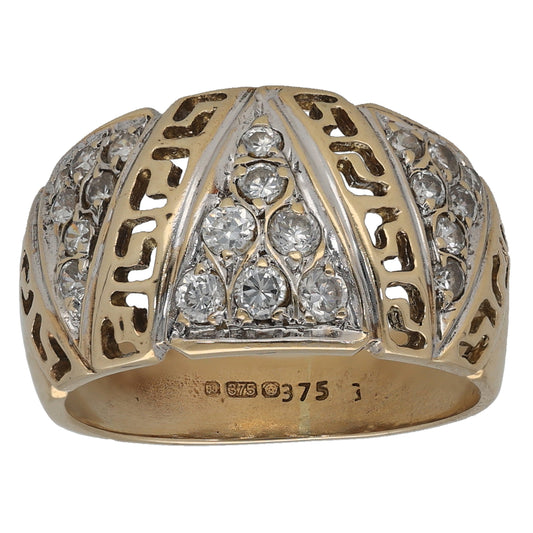 9ct Gold Cubic Zirconia Dress/Cocktail Ring Size N