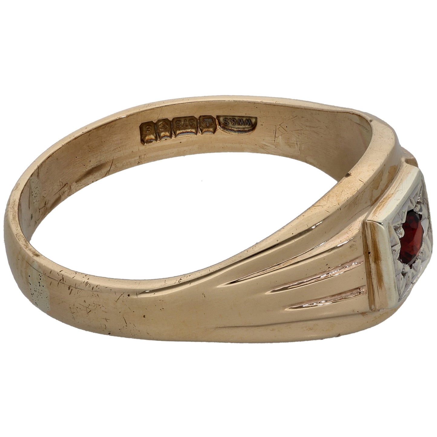 9ct Gold Garnet Single Stone Ring Size W