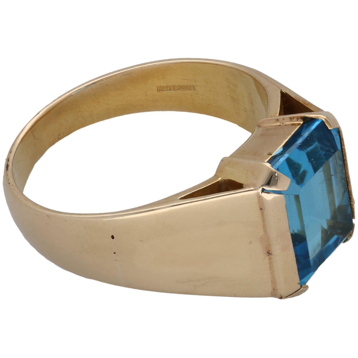 14ct Gold Topaz Single Stone Ring Size P