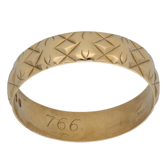 9ct Gold Patterned Wedding Ring Size P