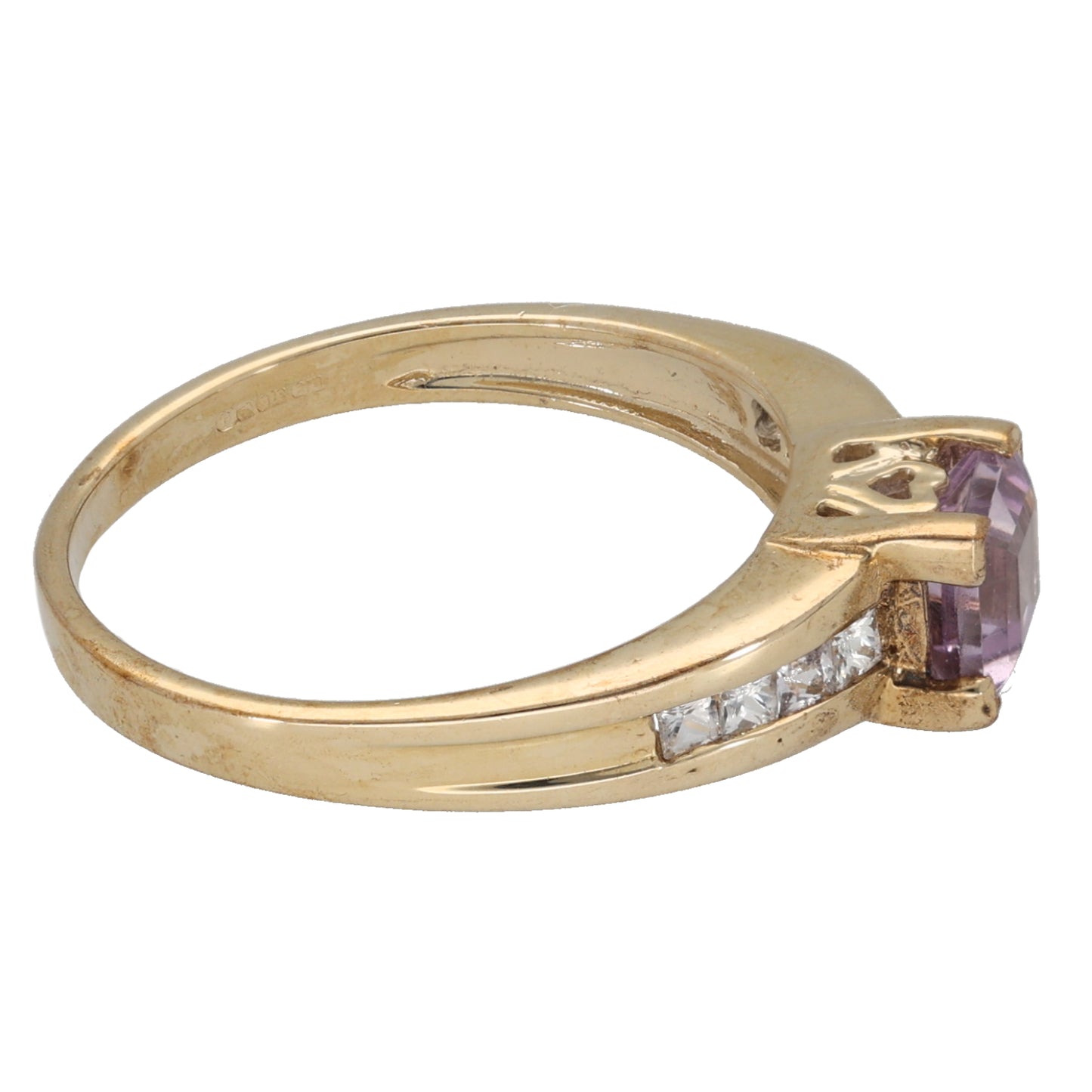 9ct Gold Amethyst & Cubic Zirconia Single Stone Ring with Accent Stones Size N