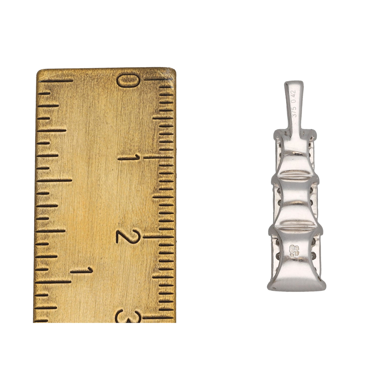 9ct White Gold 0.42ct Diamond Dress/Cocktail Pendant