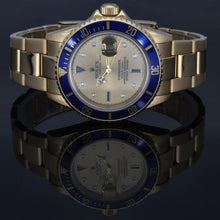 Load image into Gallery viewer, Rolex Submariner 16618 41mm Gold Mens Watch
