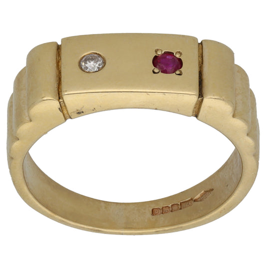 9ct Gold Ruby & Cubic Zirconia Patterned Signet Ring Size S