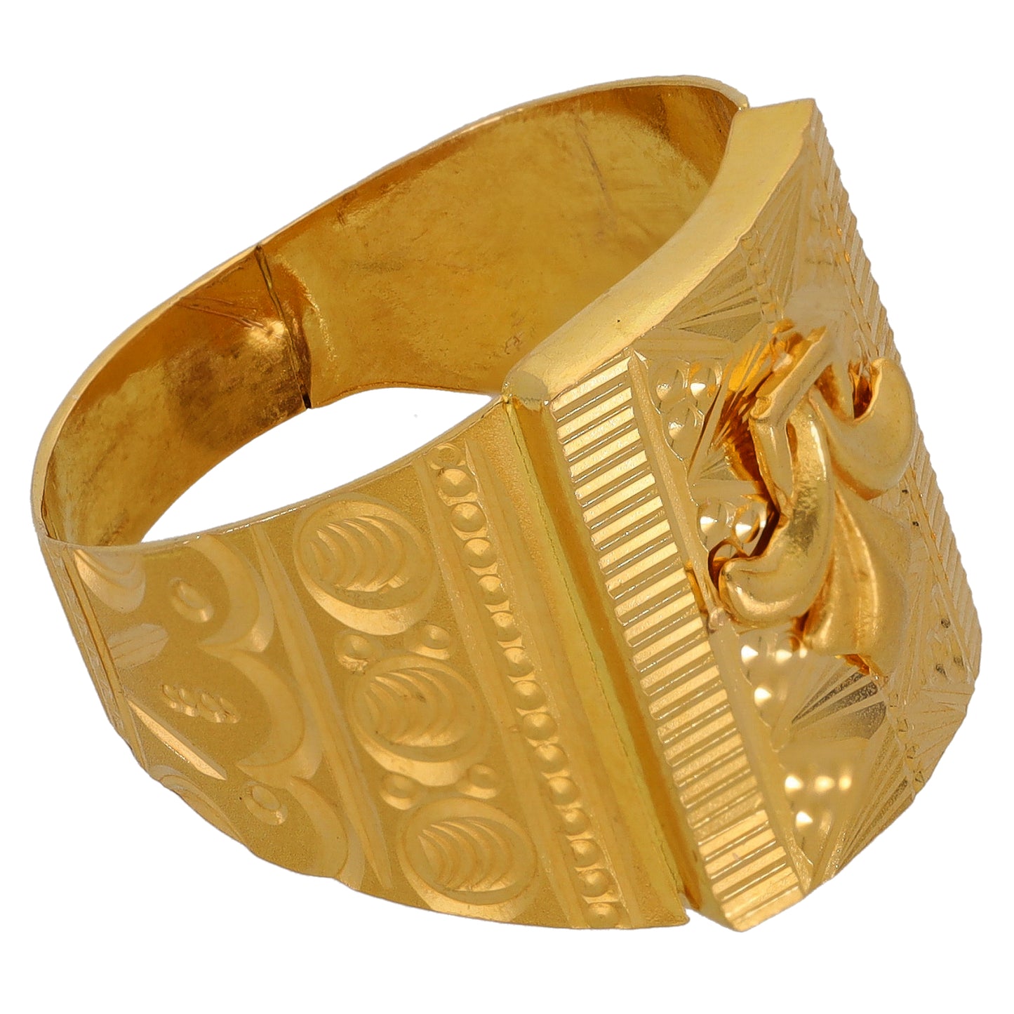 22ct Gold Alternative Ring Size S