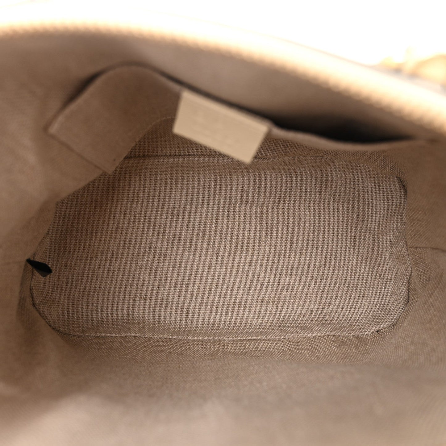 Gucci Mini Dome Bag Soft Microguccissima Leather Bag - Ivoire