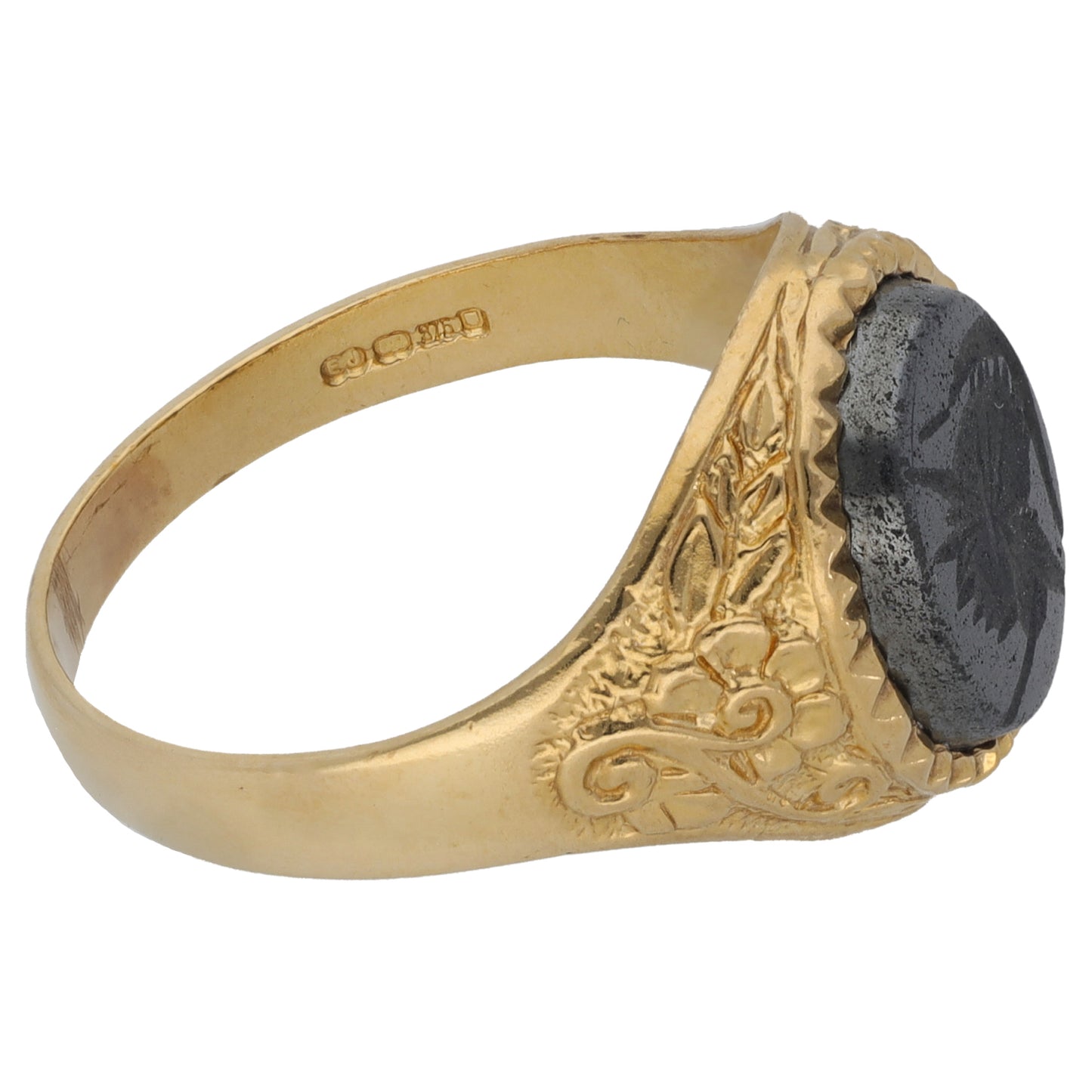 9ct Gold Haematite Patterned Signet Ring Size T