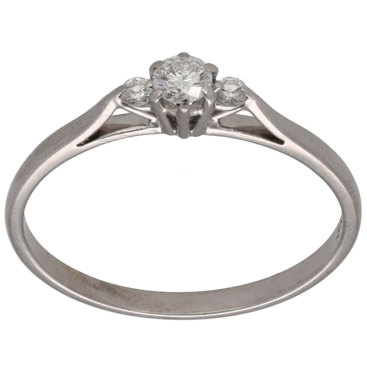 18ct White Gold 0.26ct Diamond Trilogy Ring Size X