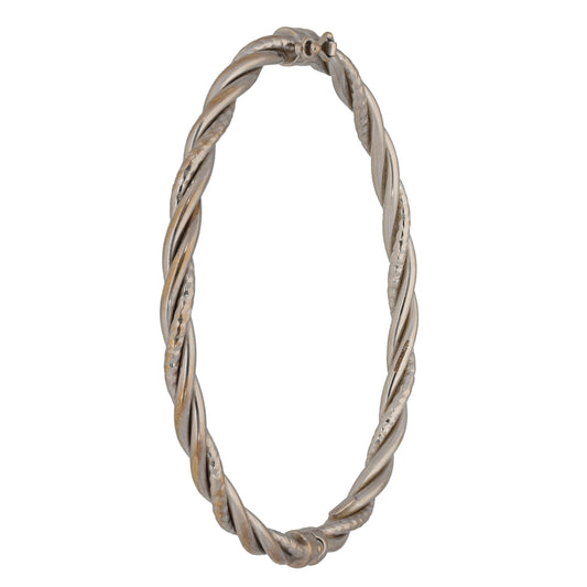 18ct White Gold Hinged/Clasp Bangle