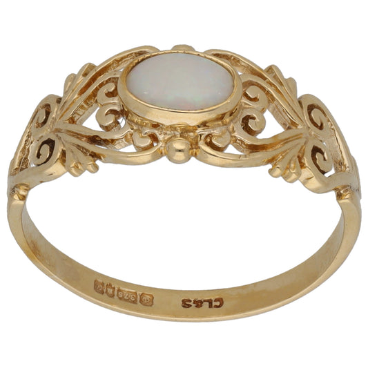 9ct Gold Opal Single Stone Ring Size O