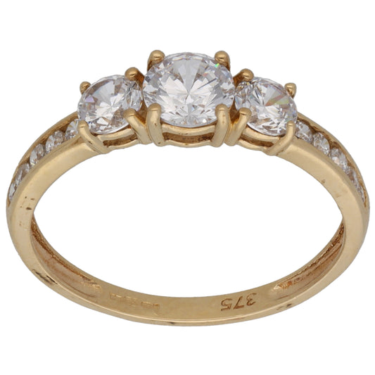 9ct Gold Cubic Zirconia Dress/Cocktail Ring Size N