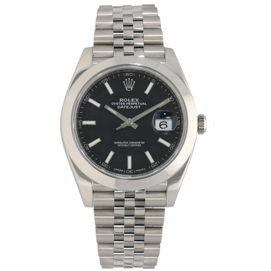 Rolex Datejust 41 126300, smooth bezel, stainless steel, black dial, date window