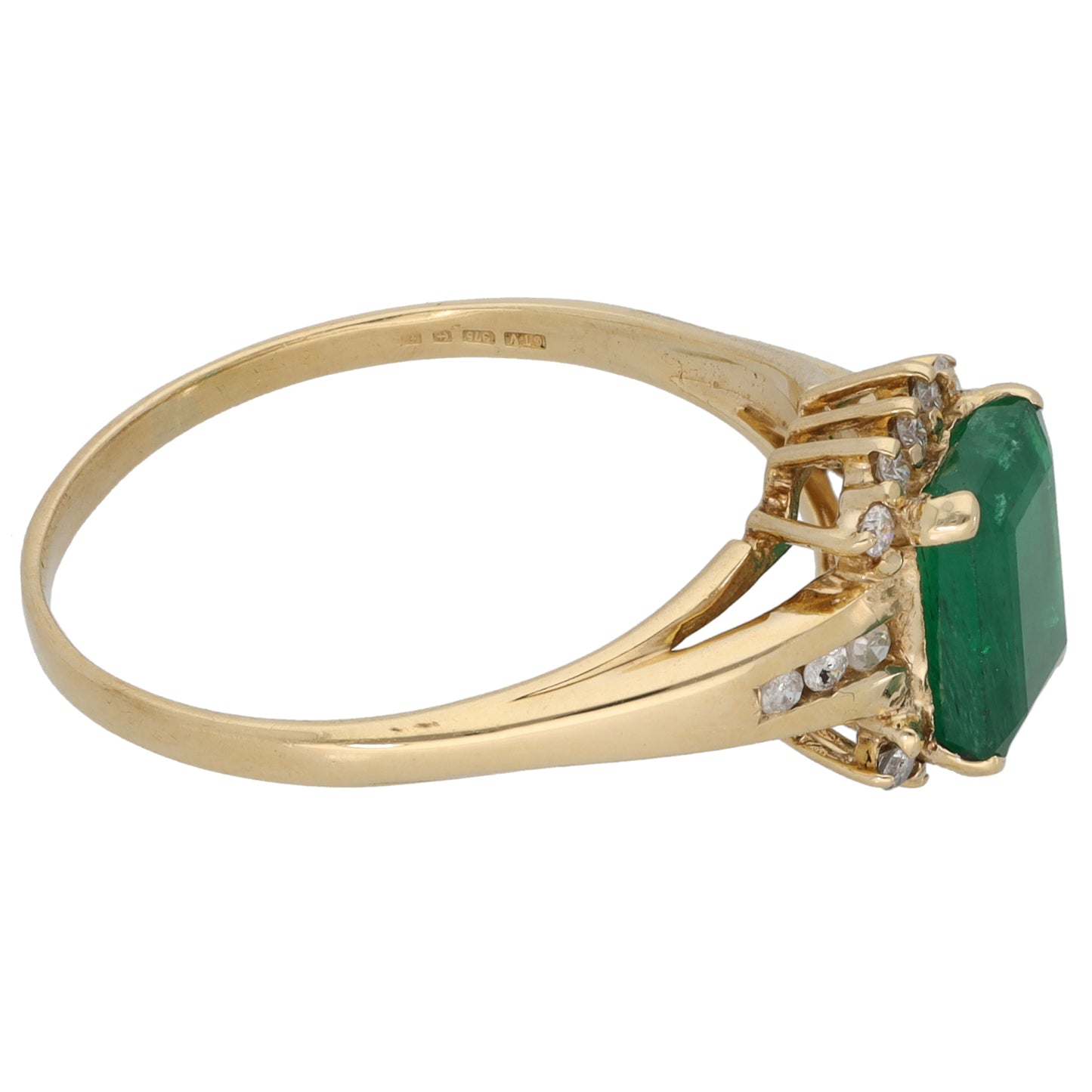9ct Gold Man Made Emerald & 0.11ct Diamond Dress/Cocktail Ring Size S
