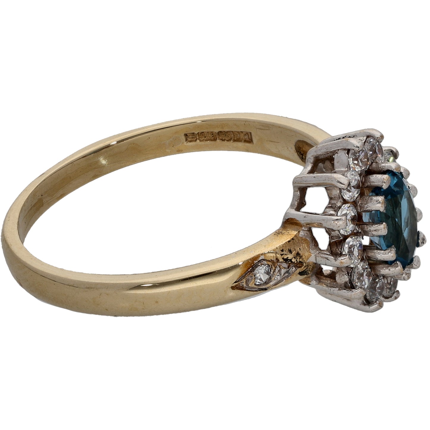 9ct Gold Topaz & Cubic Zirconia Dress/Cocktail Ring Size O