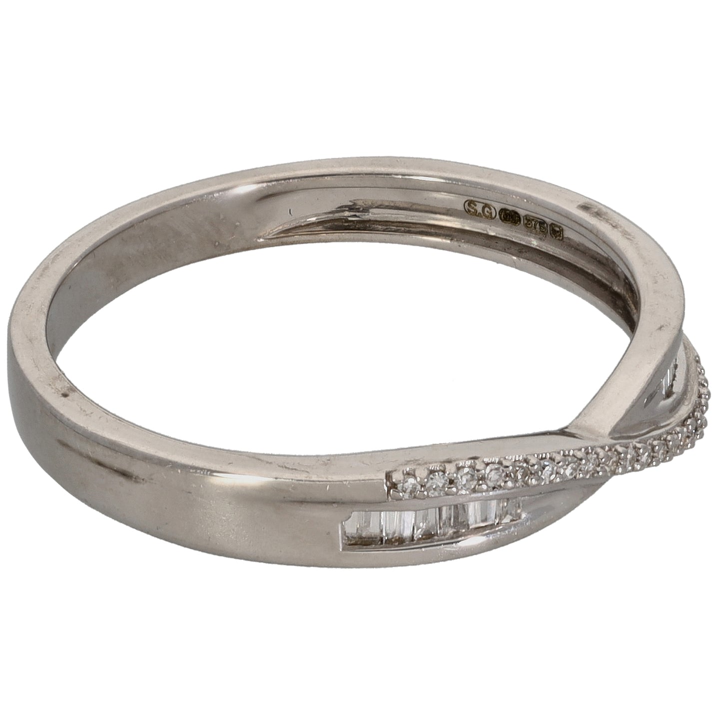 9ct White Gold 0.10ct Diamond Half Eternity Ring Size O