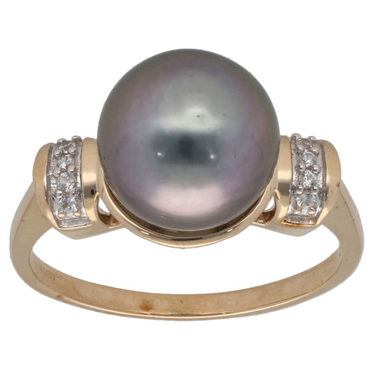 9ct Gold Cultured Pearl & Imitation Dress/Cocktail Ring Size N