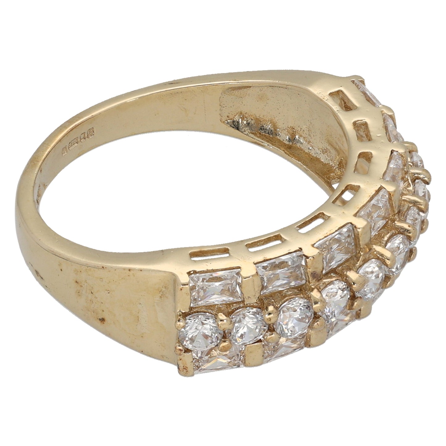 9ct Gold Cubic Zirconia Dress/Cocktail Ring Size O