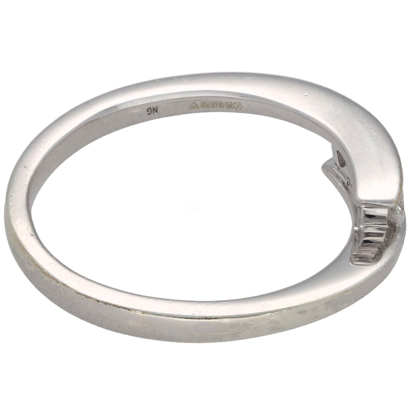 9ct White Gold 0.21ct Diamond Three Stone Ring Size S