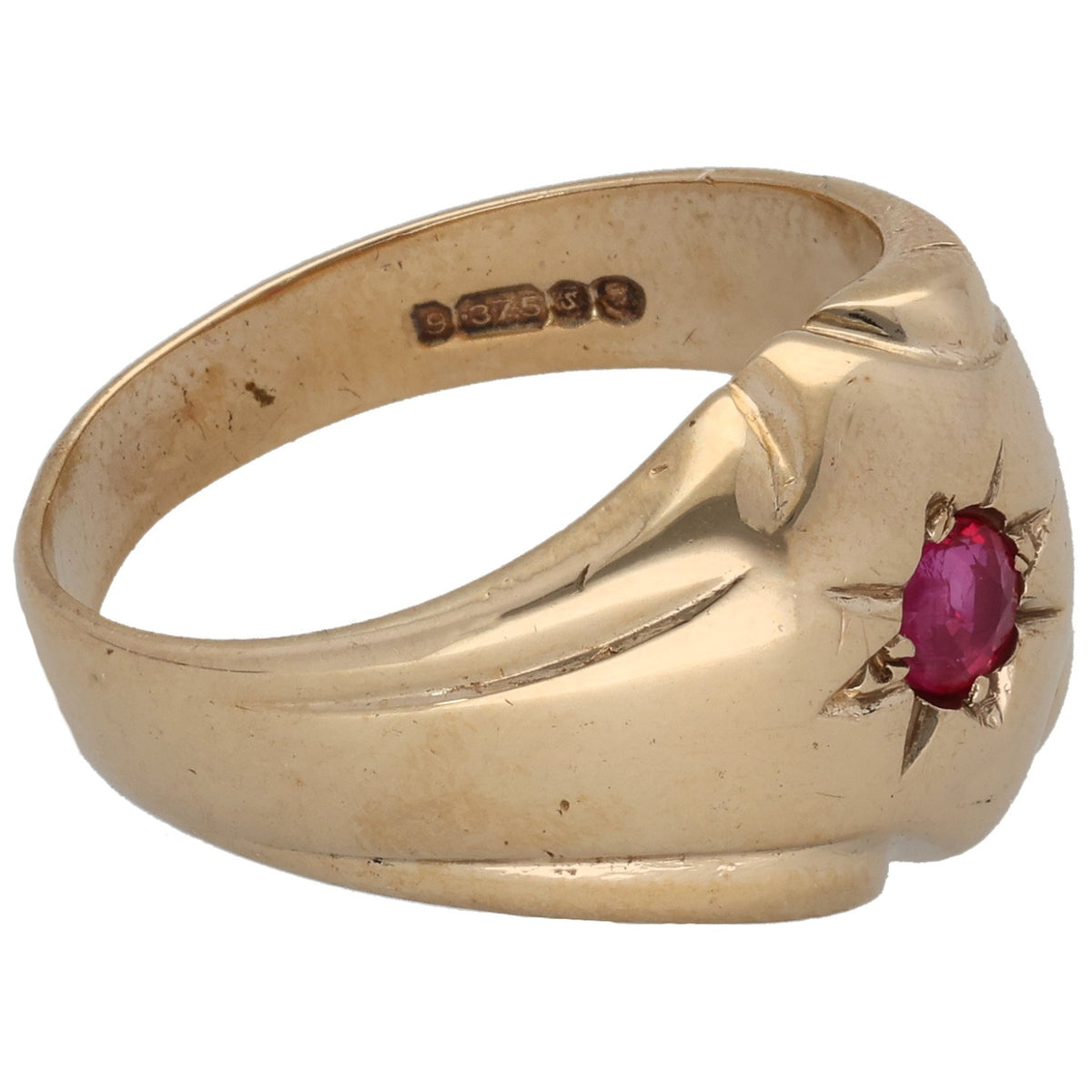 Yellow-gold ring with red ruby in claw prongs and hallmarks inside