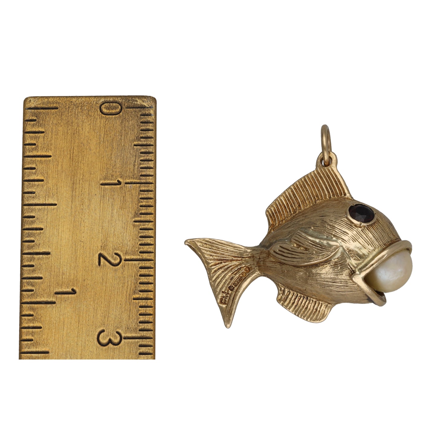 9ct Gold Garnet & Cultured Pearl Fish Pendant