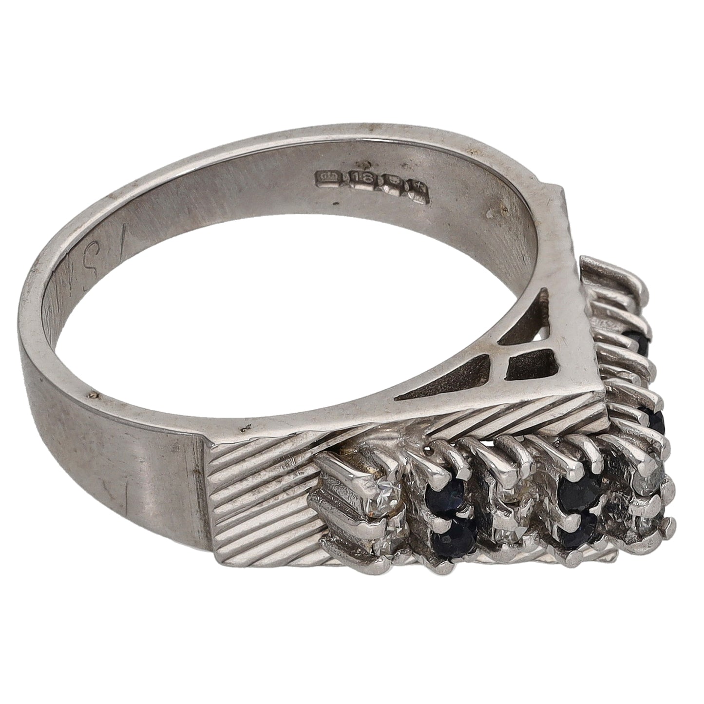 18ct White Gold Sapphire & 0.10ct Diamond Dress/Cocktail Ring Size P