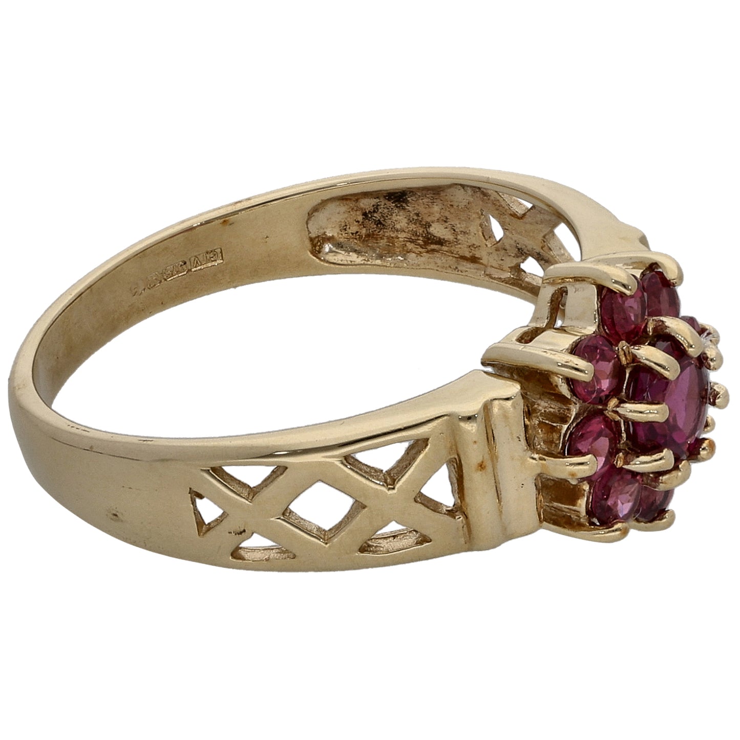 9ct Gold Garnet Dress/Cocktail Ring Size N