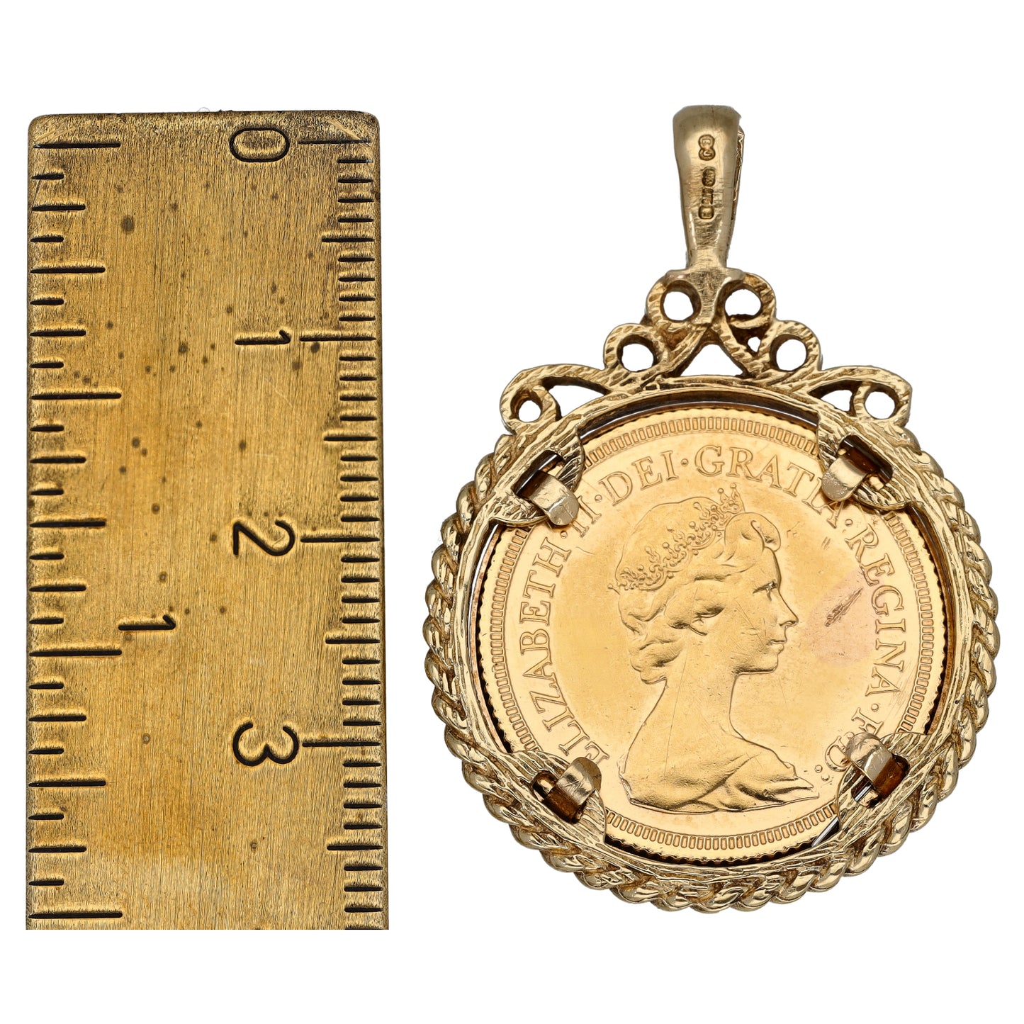9ct Gold Full Sovereign Coin Pendant