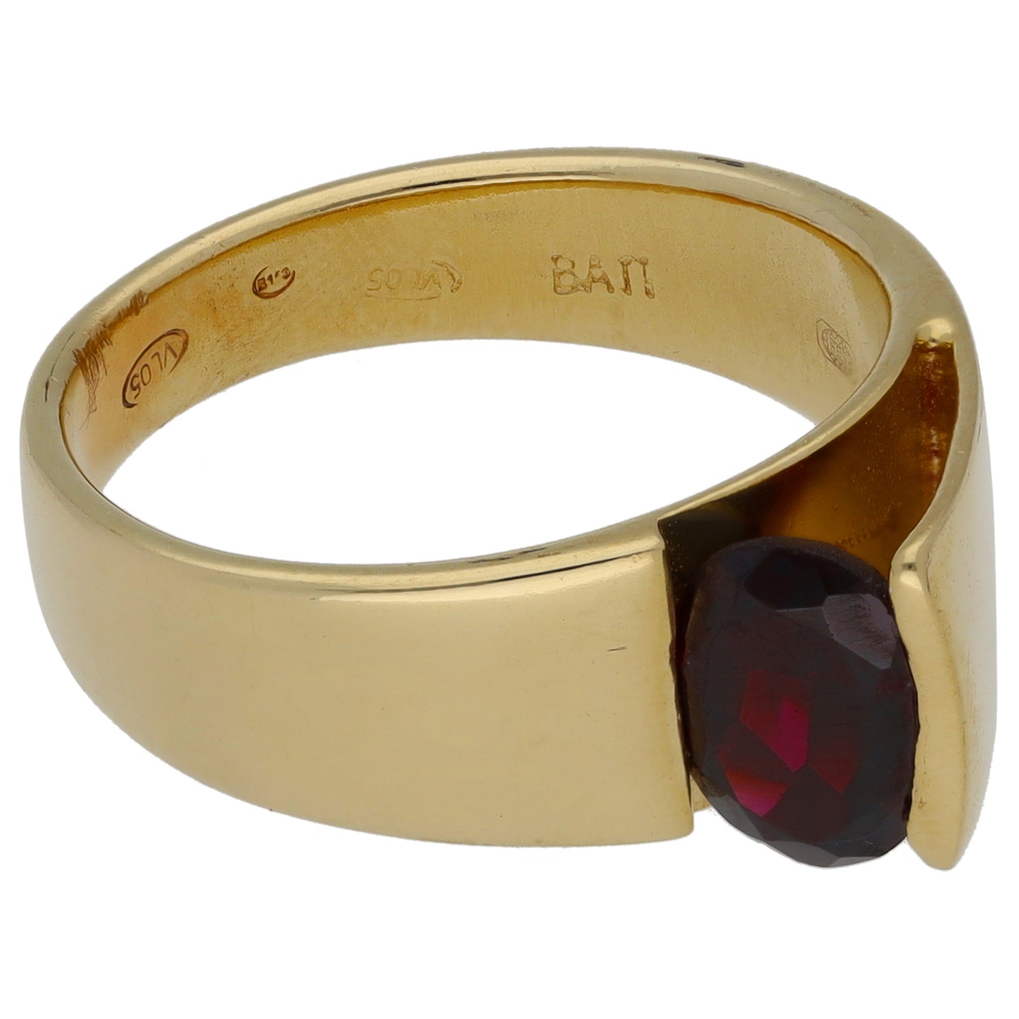 14ct Gold Garnet Single Stone Ring Size N