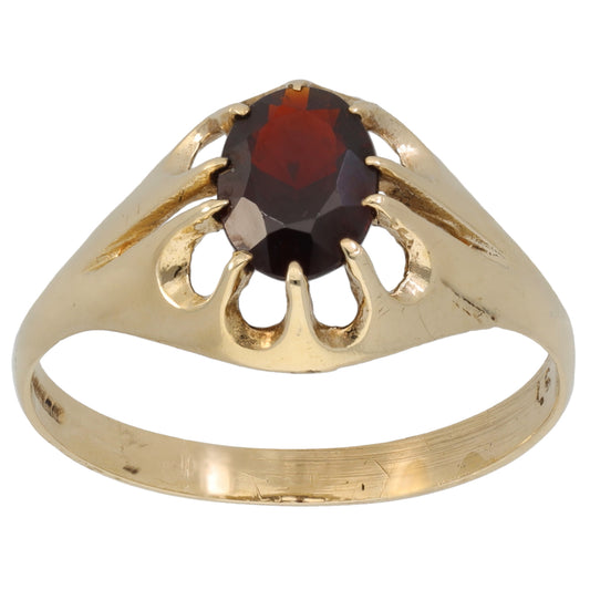 9ct Gold Garnet Single Stone Ring Size V