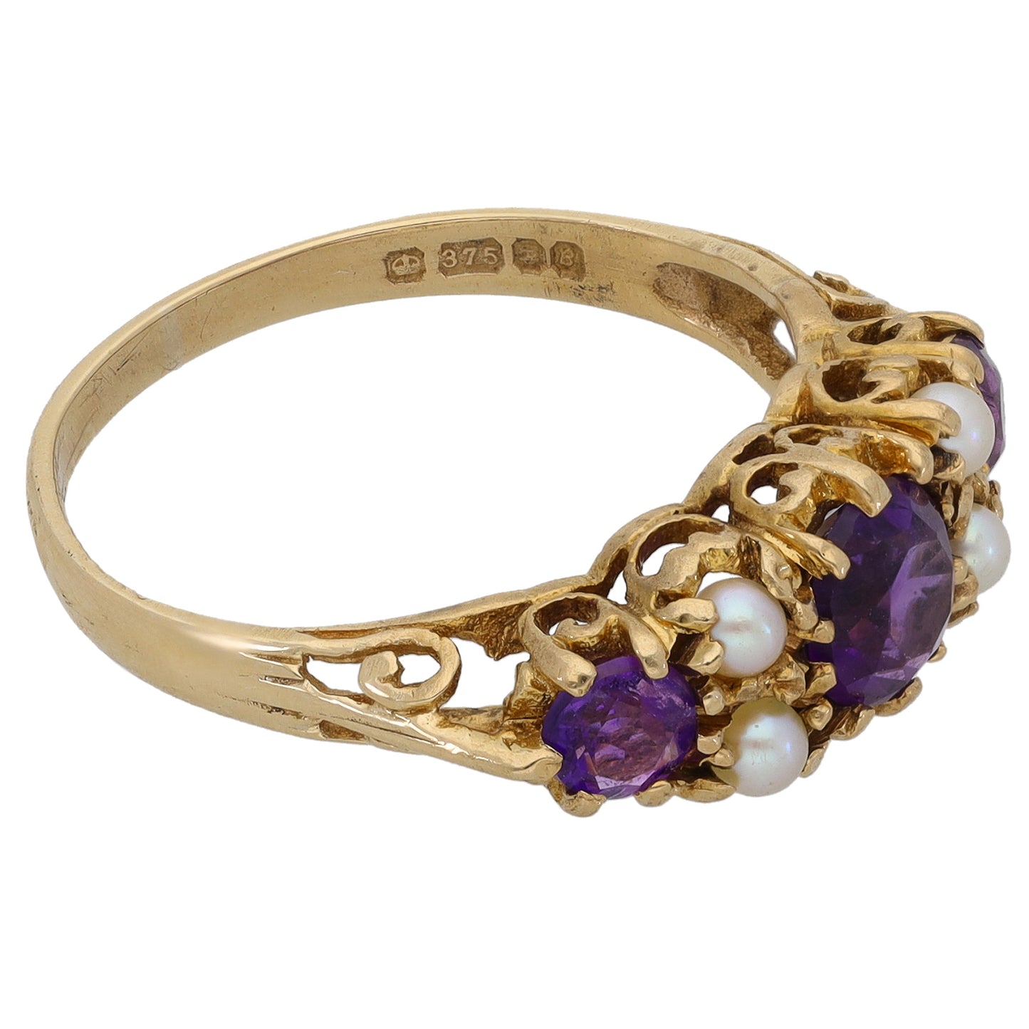 9ct Gold Amethyst & Cultured Pearl Dress/Cocktail Ring Size P