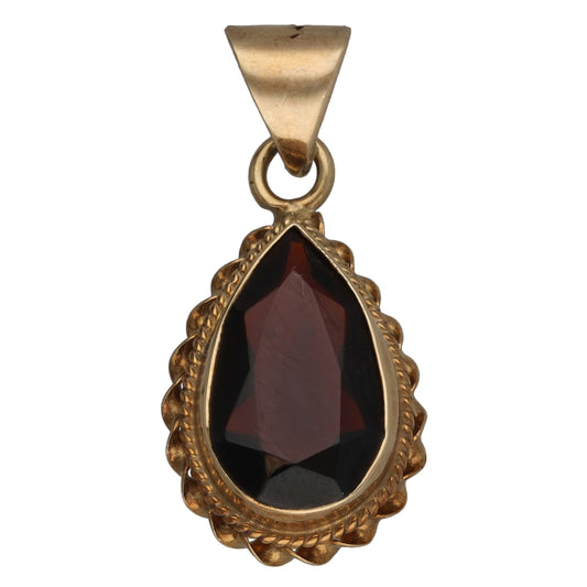 9ct Gold Garnet Single Stone Pendant
