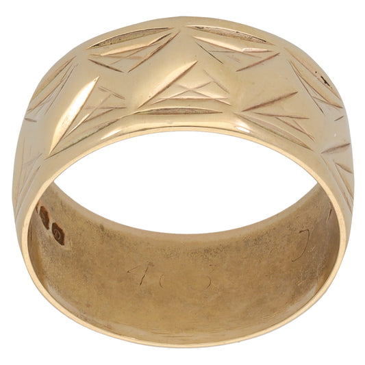 9ct Gold Patterned Wedding Ring Size K