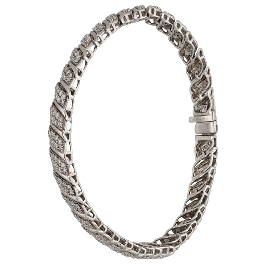 9ct White Gold 2.00ct Diamond Fancy Stone Set Bracelet