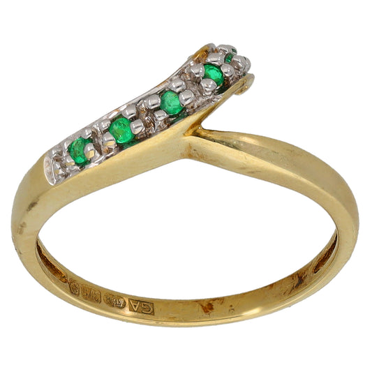 9ct gold ring with green gemstone row and clear stones in a V-shaped setting